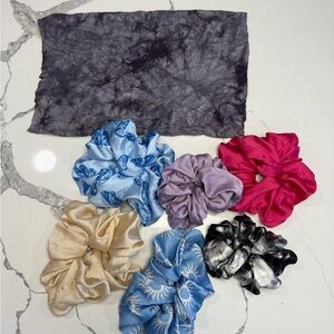 Urban Outfitters Silk Scrunchie Set - Multicolor